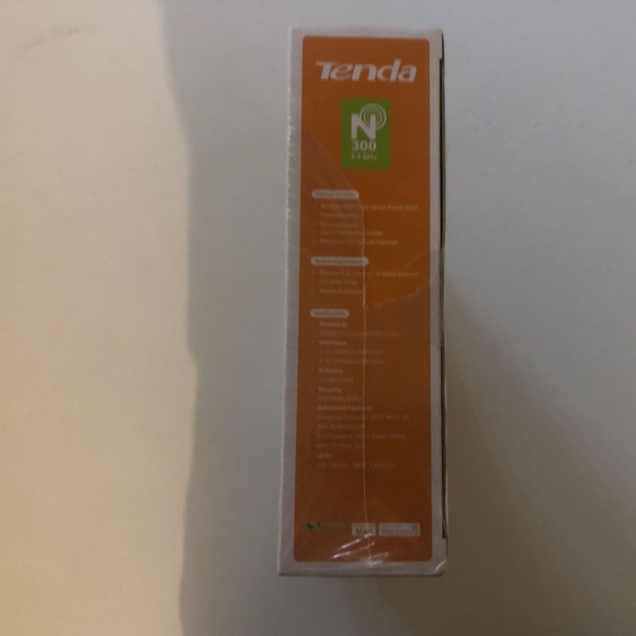 Tenda Wireless N300 Easy Setup Router - Picture 8 of 8